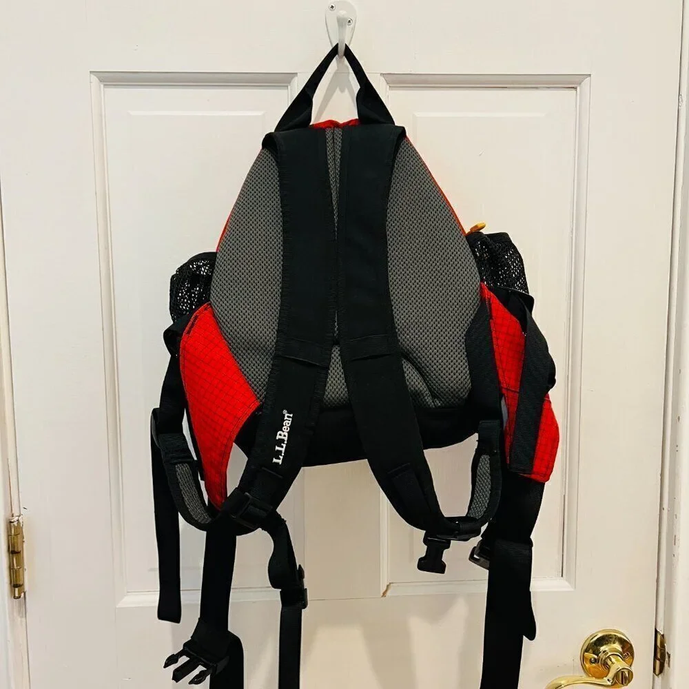 Vitnage LL Bean White Mountain Hiking Backpack Red & Black